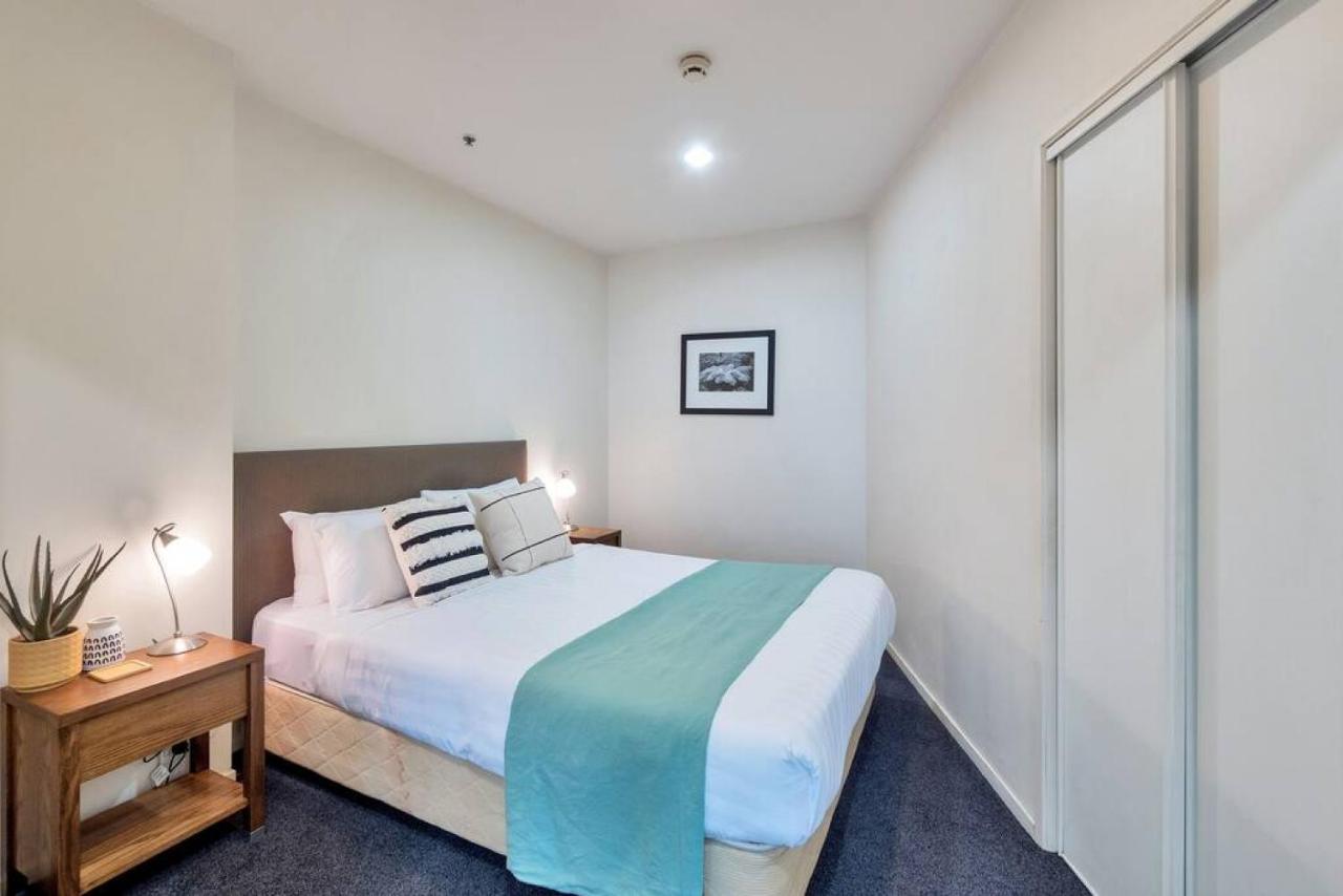 Independent Boutique Apartments on Queen Auckland Extérieur photo