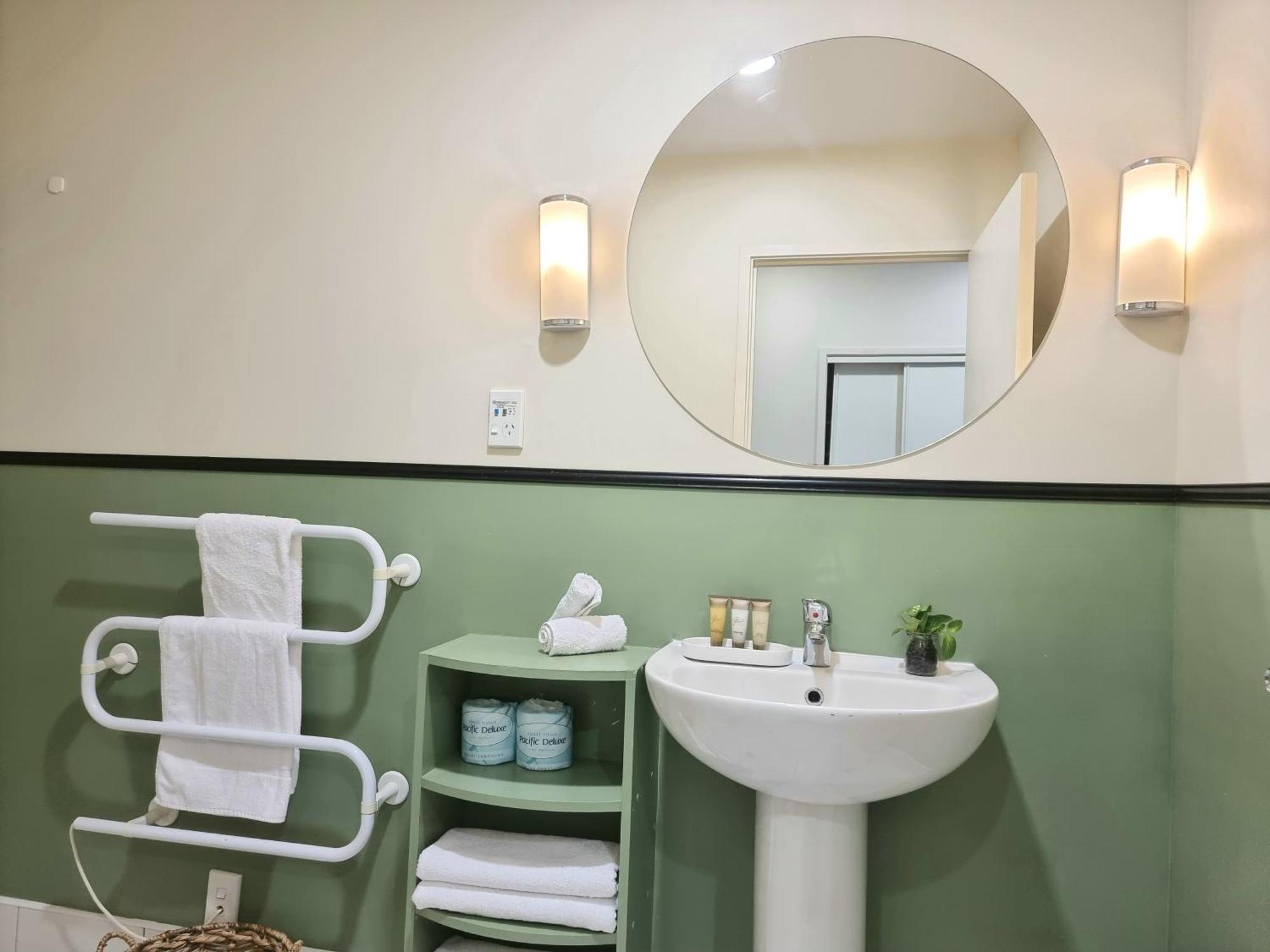 Independent Boutique Apartments on Queen Auckland Chambre photo