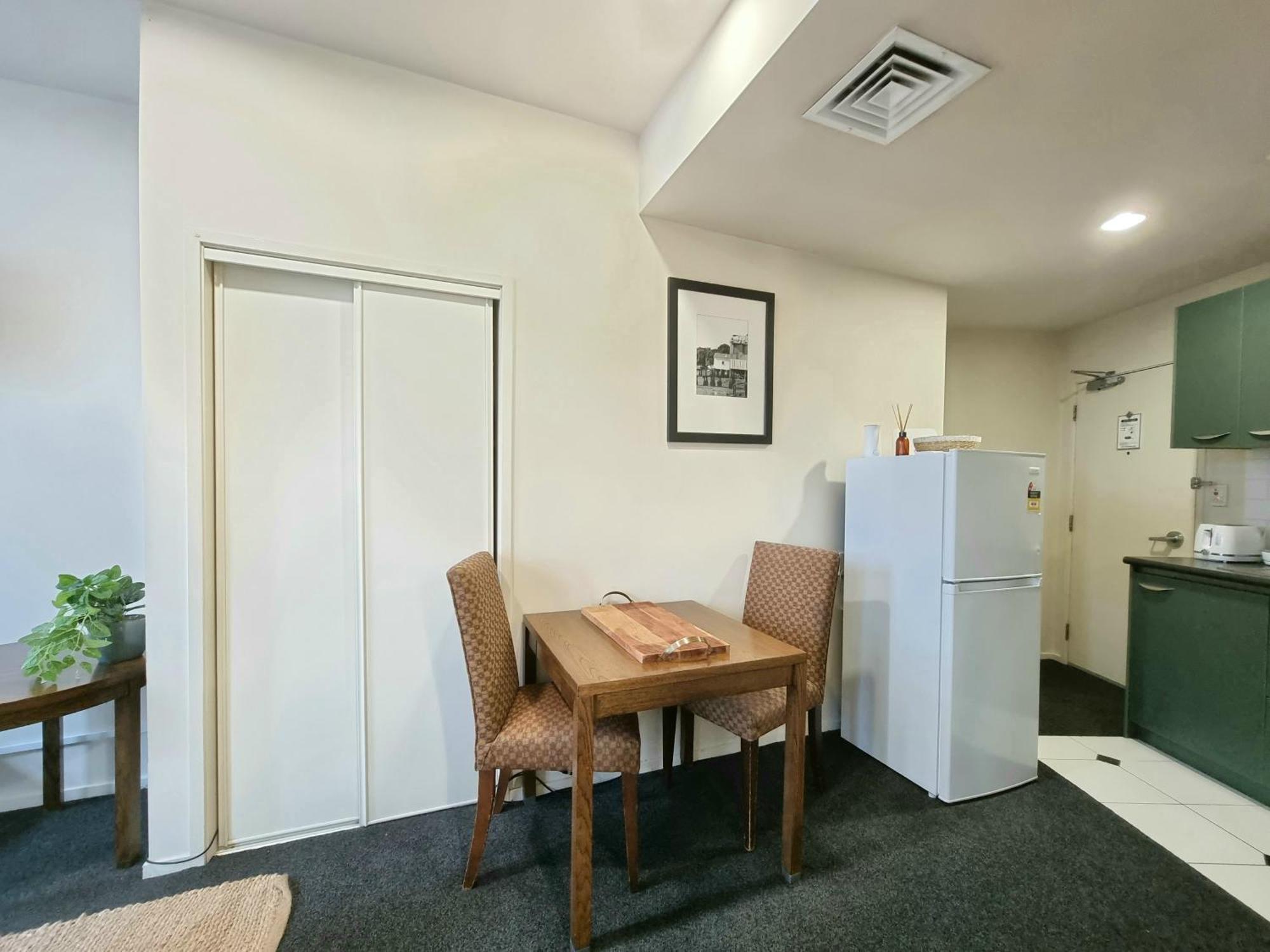 Independent Boutique Apartments on Queen Auckland Chambre photo