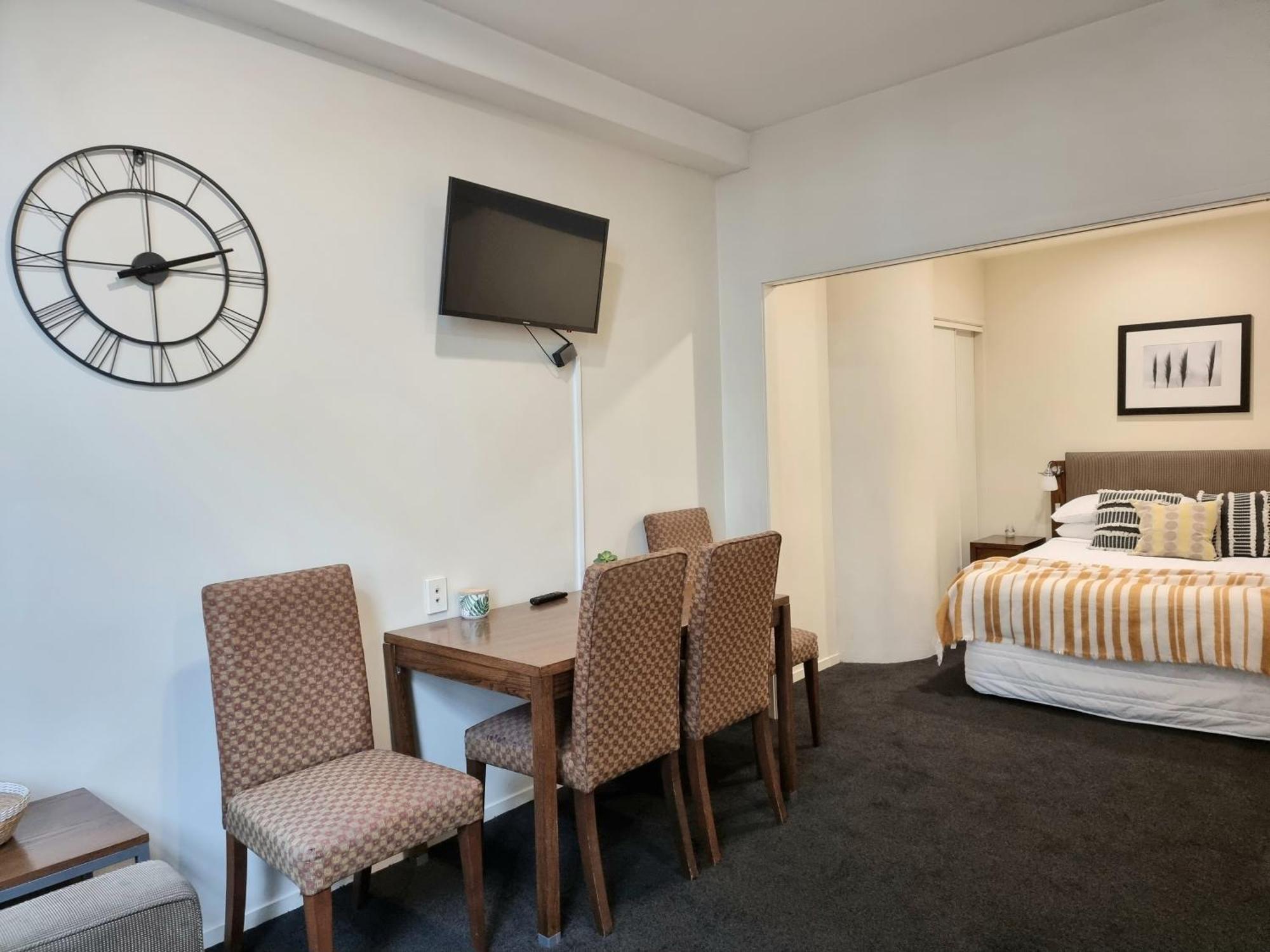 Independent Boutique Apartments on Queen Auckland Chambre photo